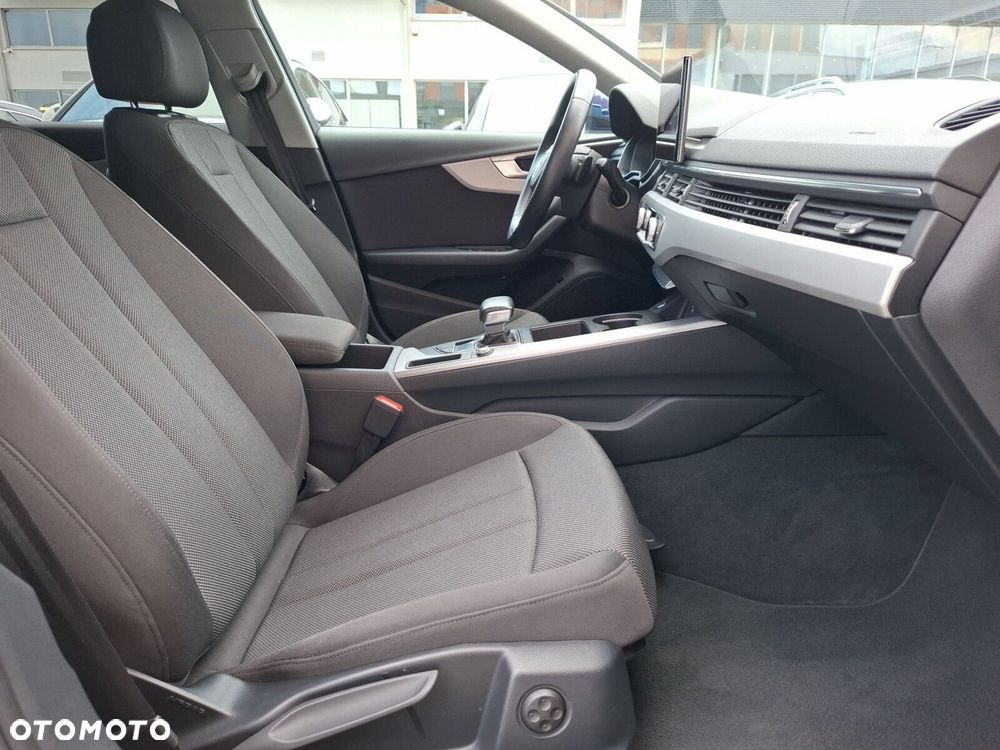 Audi A4 Avant - 19