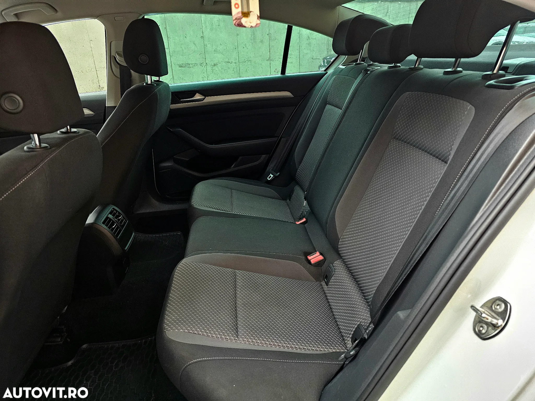 Volkswagen Passat Variant 1.5 TSI ACT OPF DSG Comfortline - 7