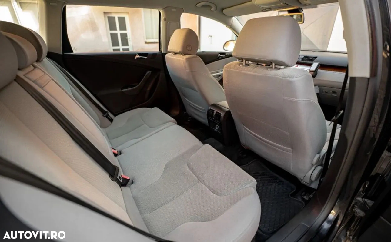 Volkswagen Passat Variant 2.0 TDI Comfortline - 11