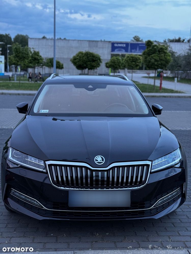 Skoda Superb 2.0 TDI SCR L&K DSG - 10