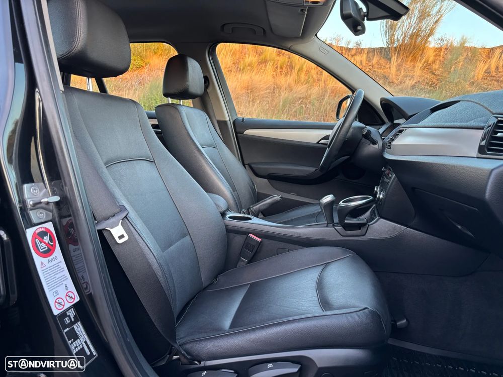BMW X1 16 d sDrive xLine - 21