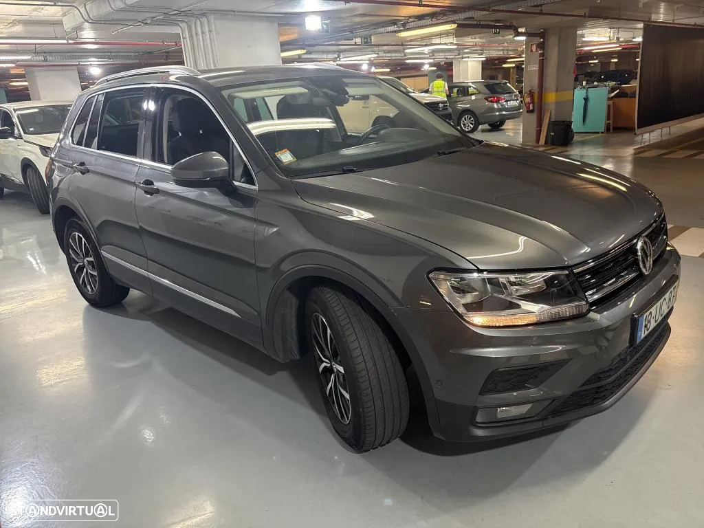 VW Tiguan 1.6 TDI Confortline - 4