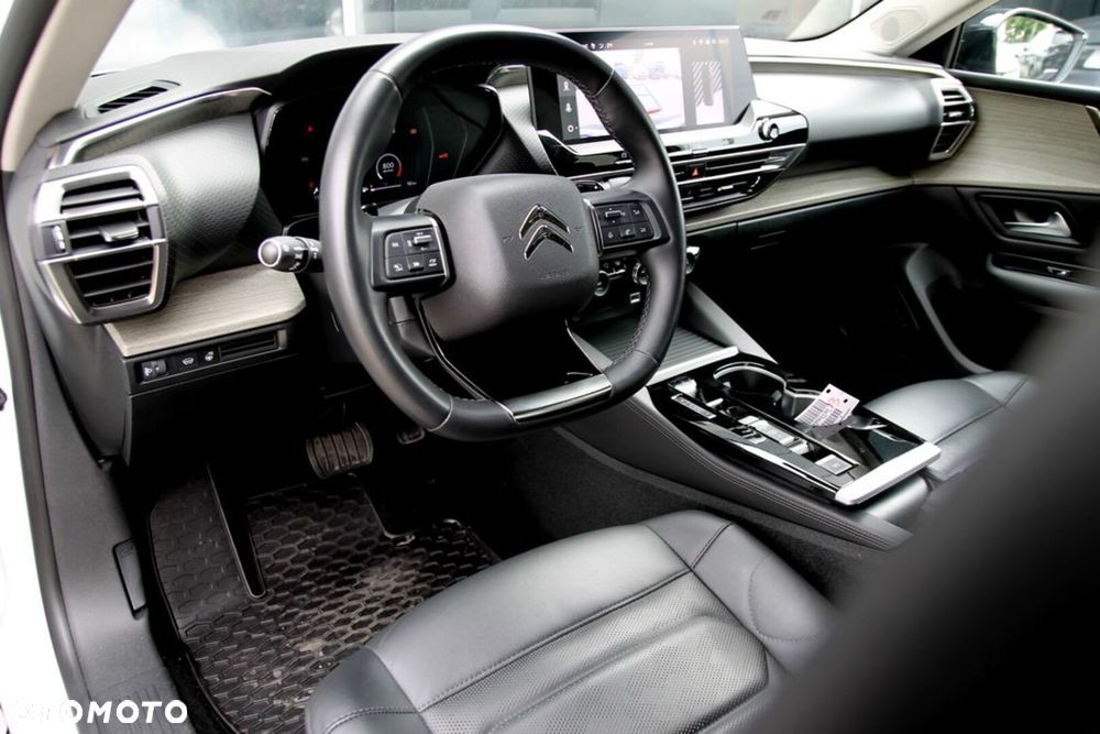 Citroën C5X 1.2 PureTech Plus EAT8 - 4