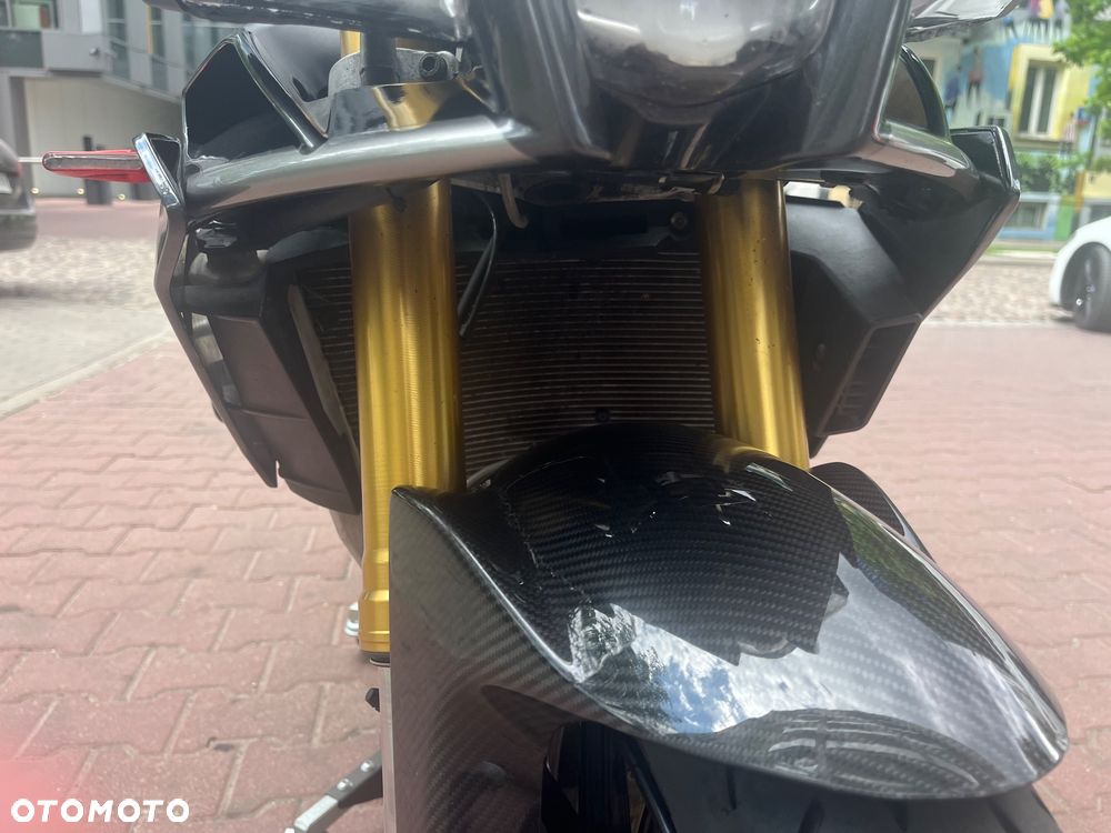 Aprilia Tuono - 9