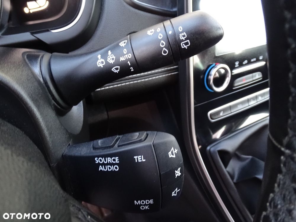 Renault Grand Scenic Energy TCe 130 S&S Bose Edition - 32