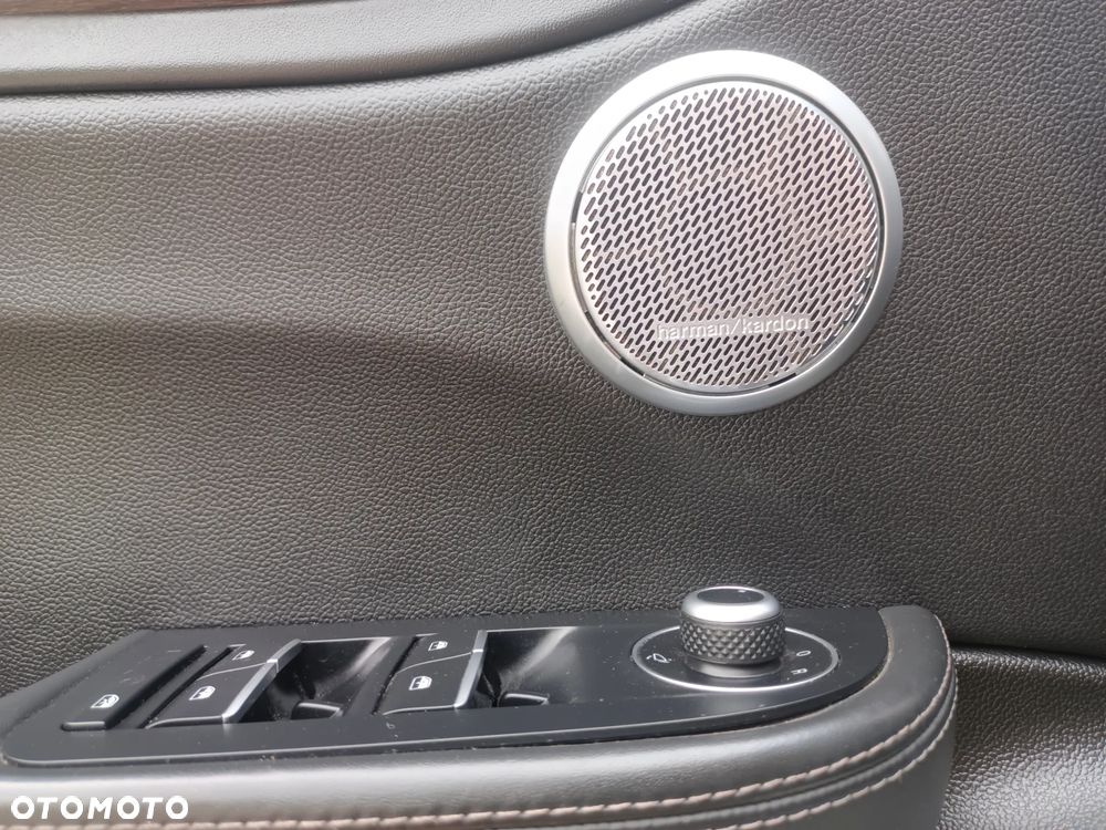 Alfa Romeo Giulia 2.0 Turbo 16V AT8 Veloce Ti - 13