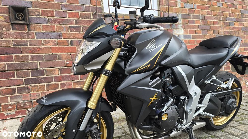 Honda CB - 3