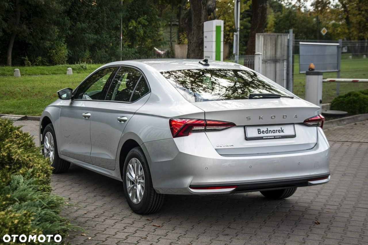 Skoda Octavia - 10