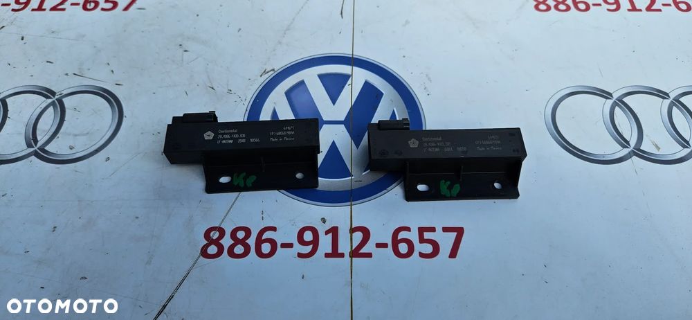 Dodge Durango LIFT 2017- Moduł Antena Wzmacniacz anteny 68068148AA P68068148AA - 1