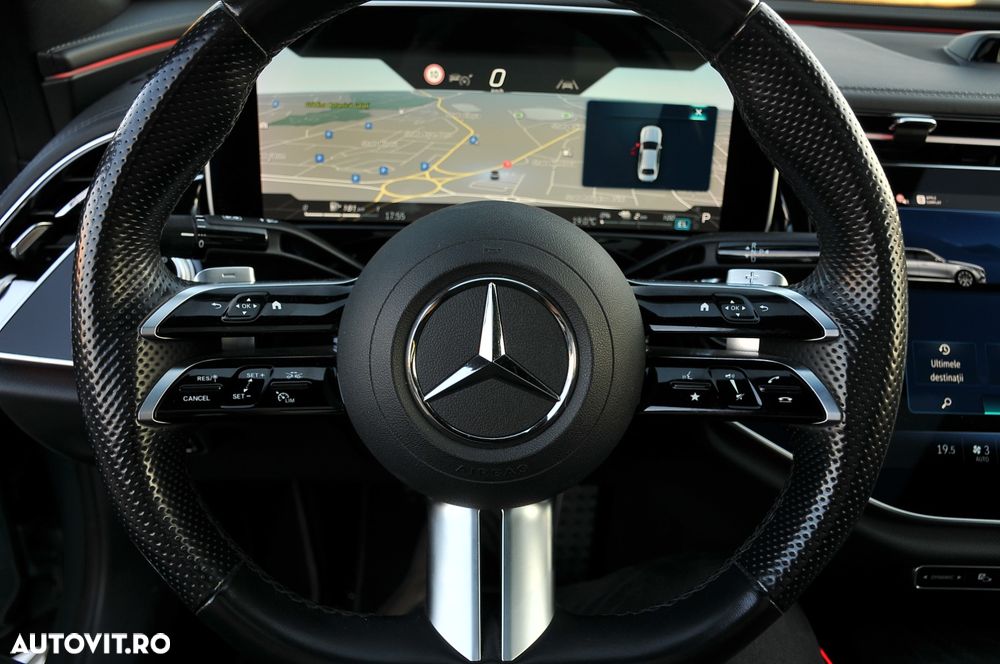 Mercedes-Benz E 400 4MATIC PHEV - 13