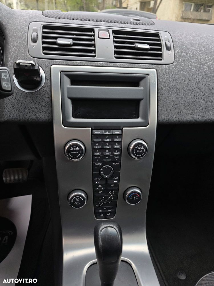 Volvo V50 - 13