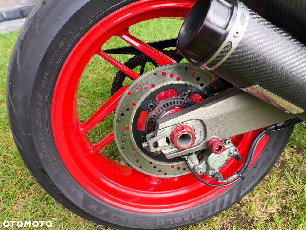 Ducati Monster - 30
