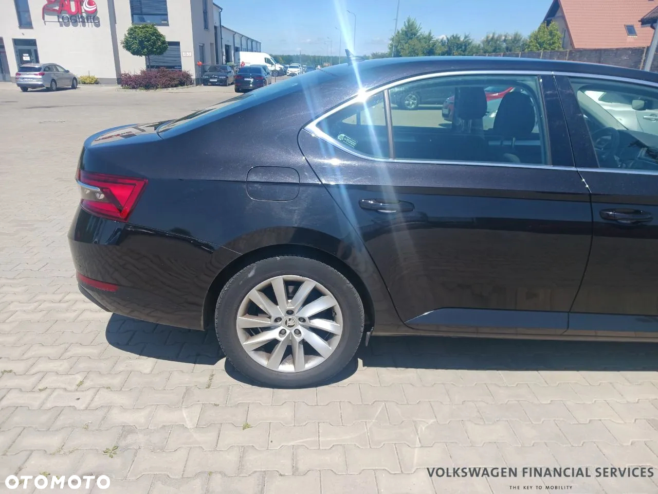 Skoda Superb 2.0 TDI SCR Ambition DSG - 5