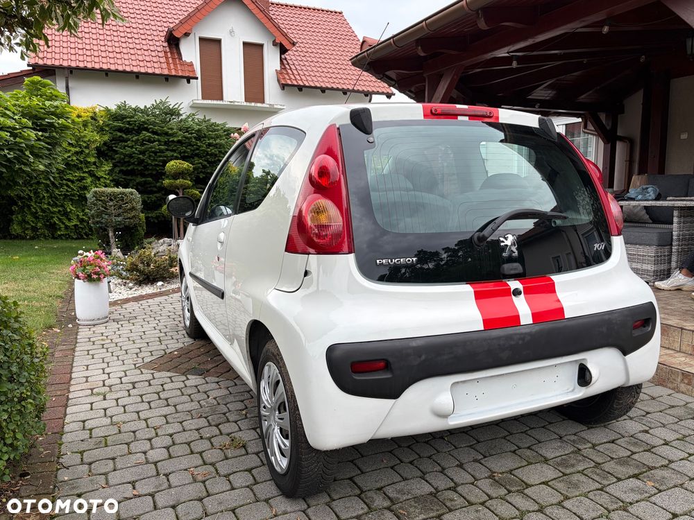 Peugeot 107 - 11
