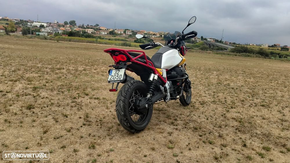 Moto Guzzi V85 TT - 5