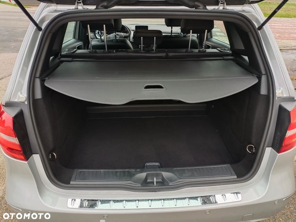 Mercedes-Benz Klasa B 180 BlueEFFICIENCY EDITION 1 - 8