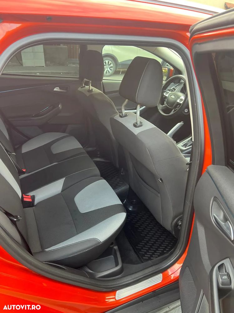 Ford Focus 2.0 TDCi DPF Aut. Titanium - 31