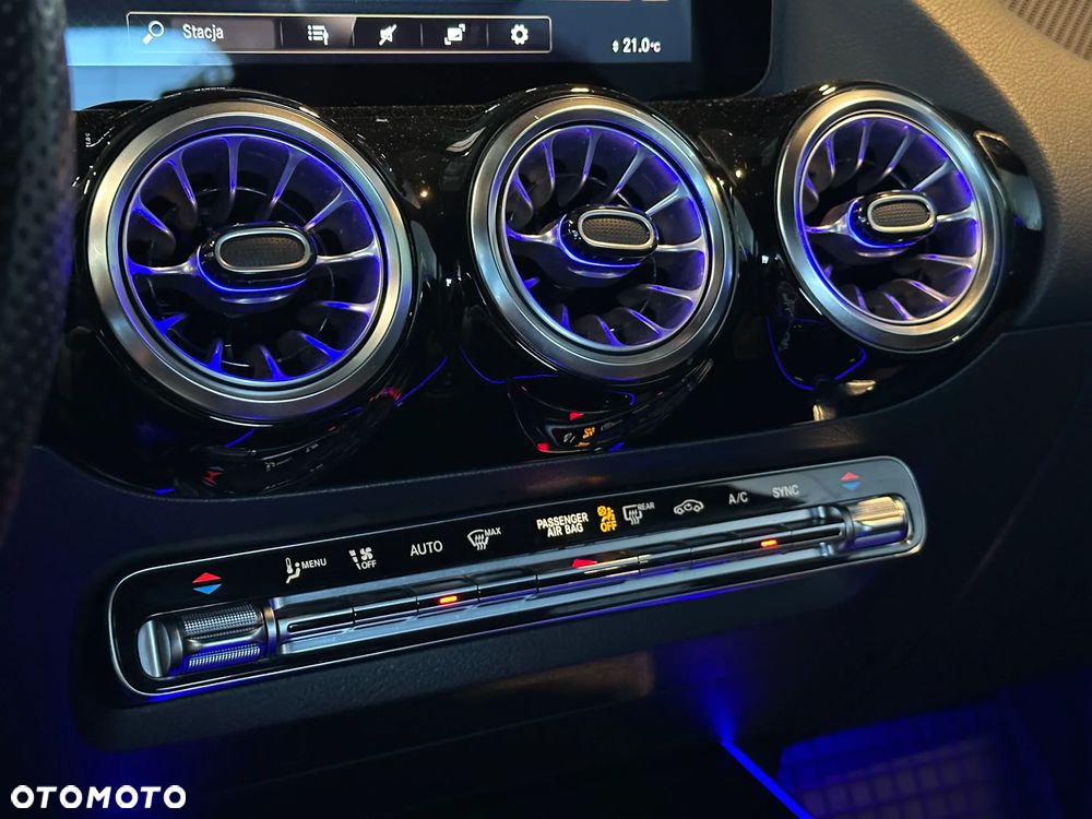 Mercedes-Benz Klasa B 200 AMG Line 7G-DCT - 17