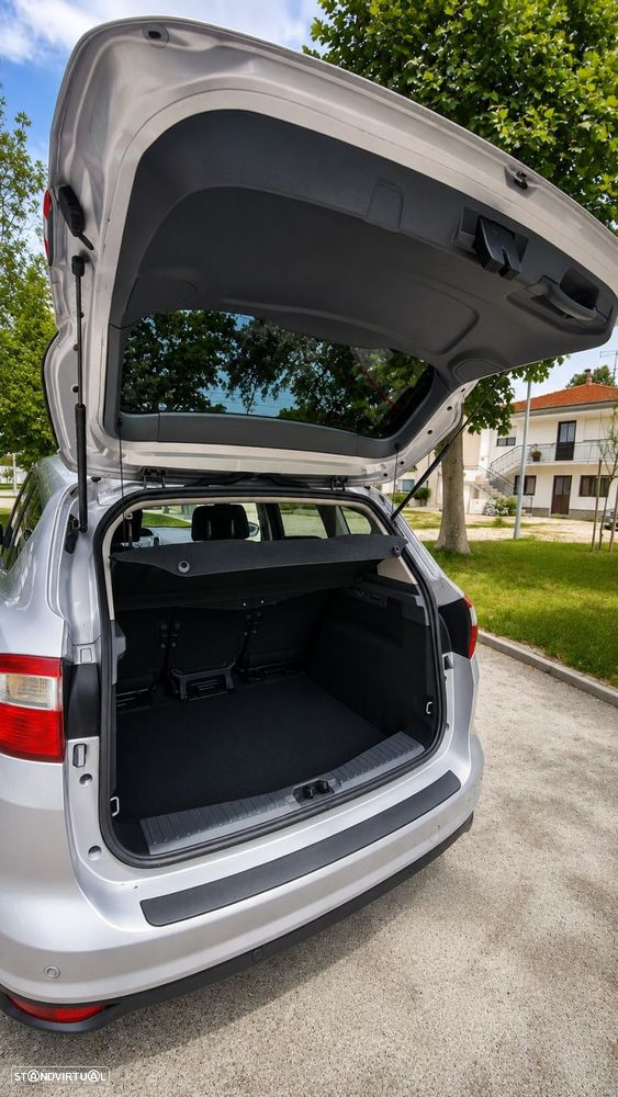 Ford C-Max 1.6 TDCi S&S Champions Edition - 15