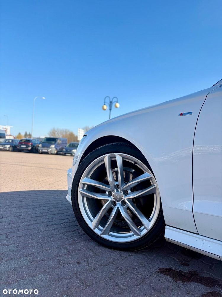Audi A6 Avant 2.0 TDI Ultra DPF S tronic - 4