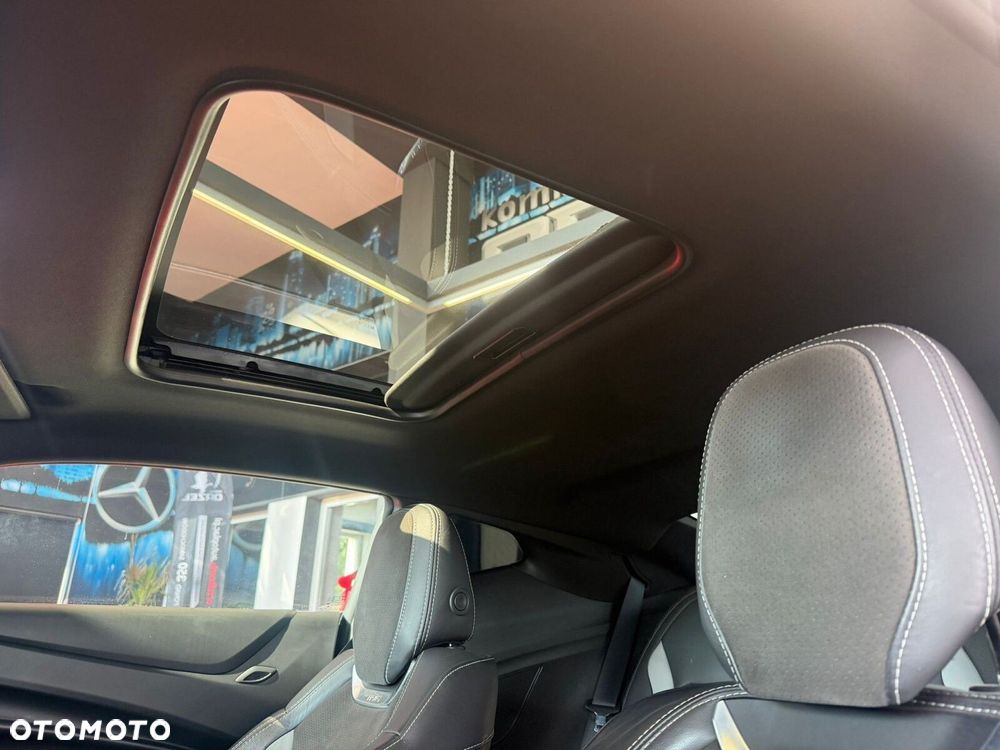 Chevrolet Camaro - 31