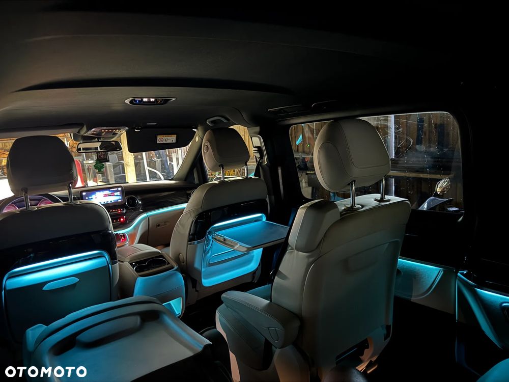Mercedes-Benz Klasa V 300 d 4-Matic 9G-Tronic Exclusive (ekstra d³) - 17
