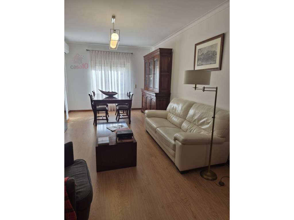 Excelente apartamento T2 para venda em Mem Martins - Grande imagem: 2/15