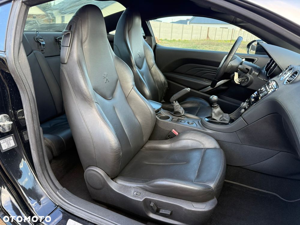 Peugeot RCZ 2.0 HDi FAP 160 Red Carbon - 14