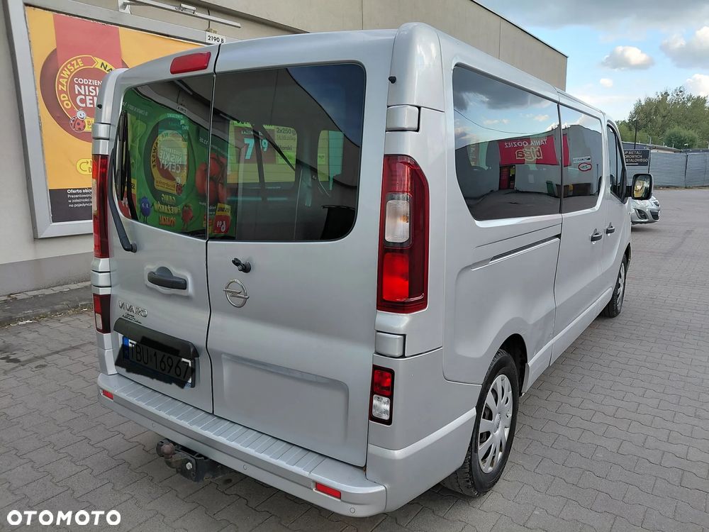 Opel Vivaro L2H1 2,9t Elegance Business - 8