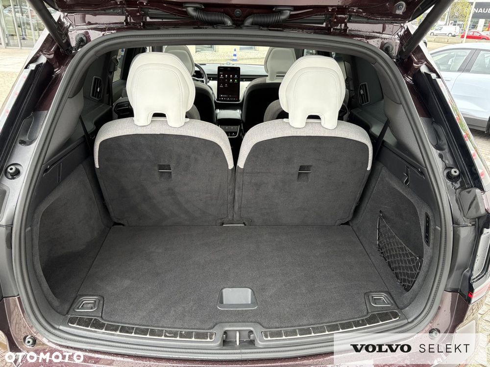 Volvo EX90 - 27