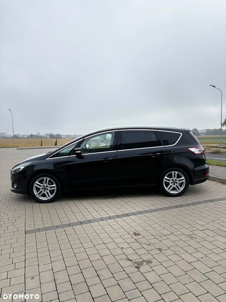 Ford S-Max 2.0 TDCi Titanium PowerShift - 9