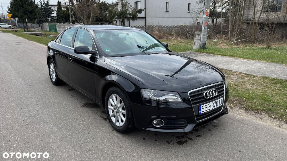 Audi A4 Limousine 2.0 TDI DPF Ambiente - 3