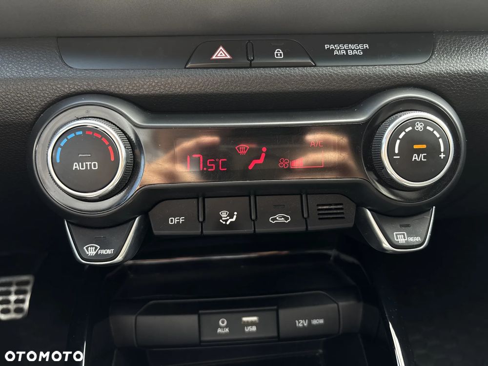 Kia Stonic 1.0 T-GDI MHEV L - 18