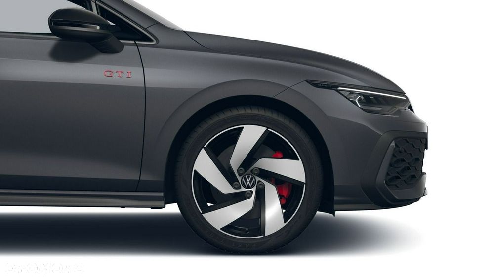 Volkswagen Golf - 9