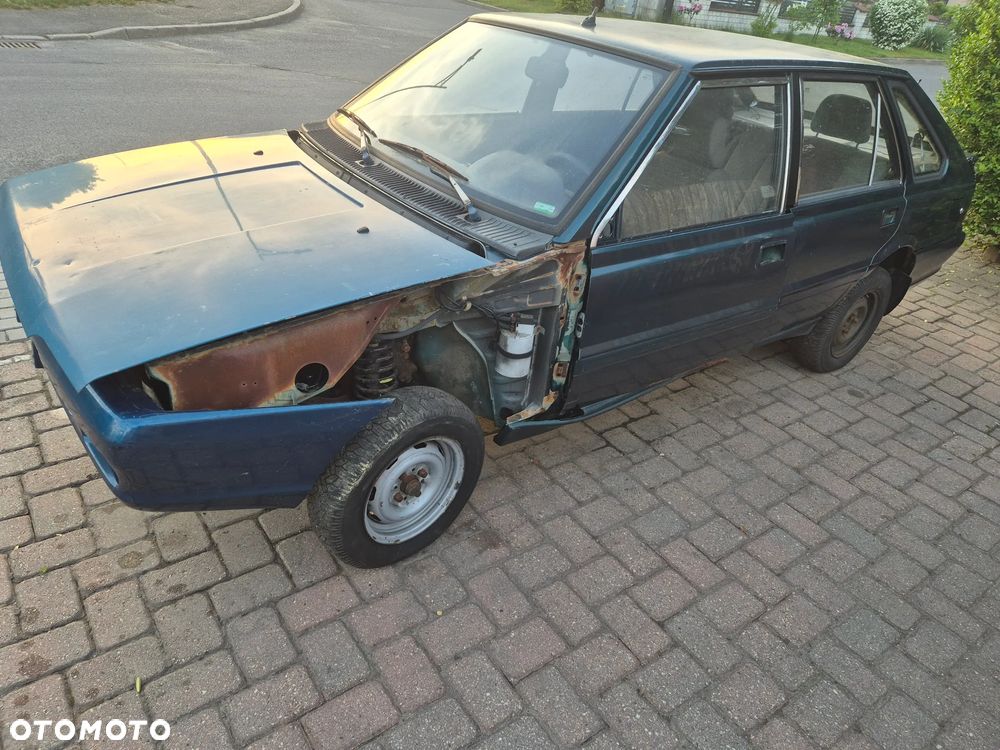 Polonez 1.6 - 15