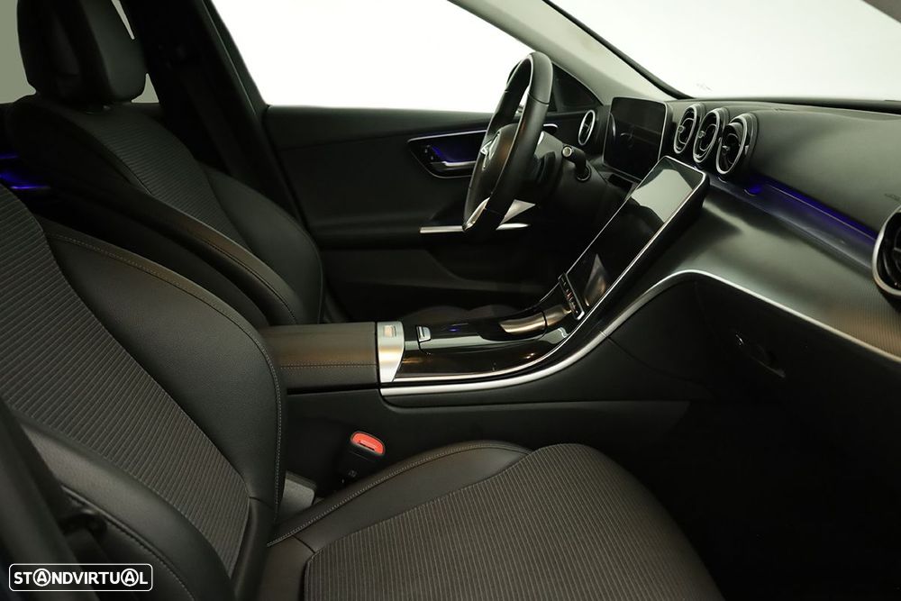Mercedes-Benz C 220 d Avantgarde - 22