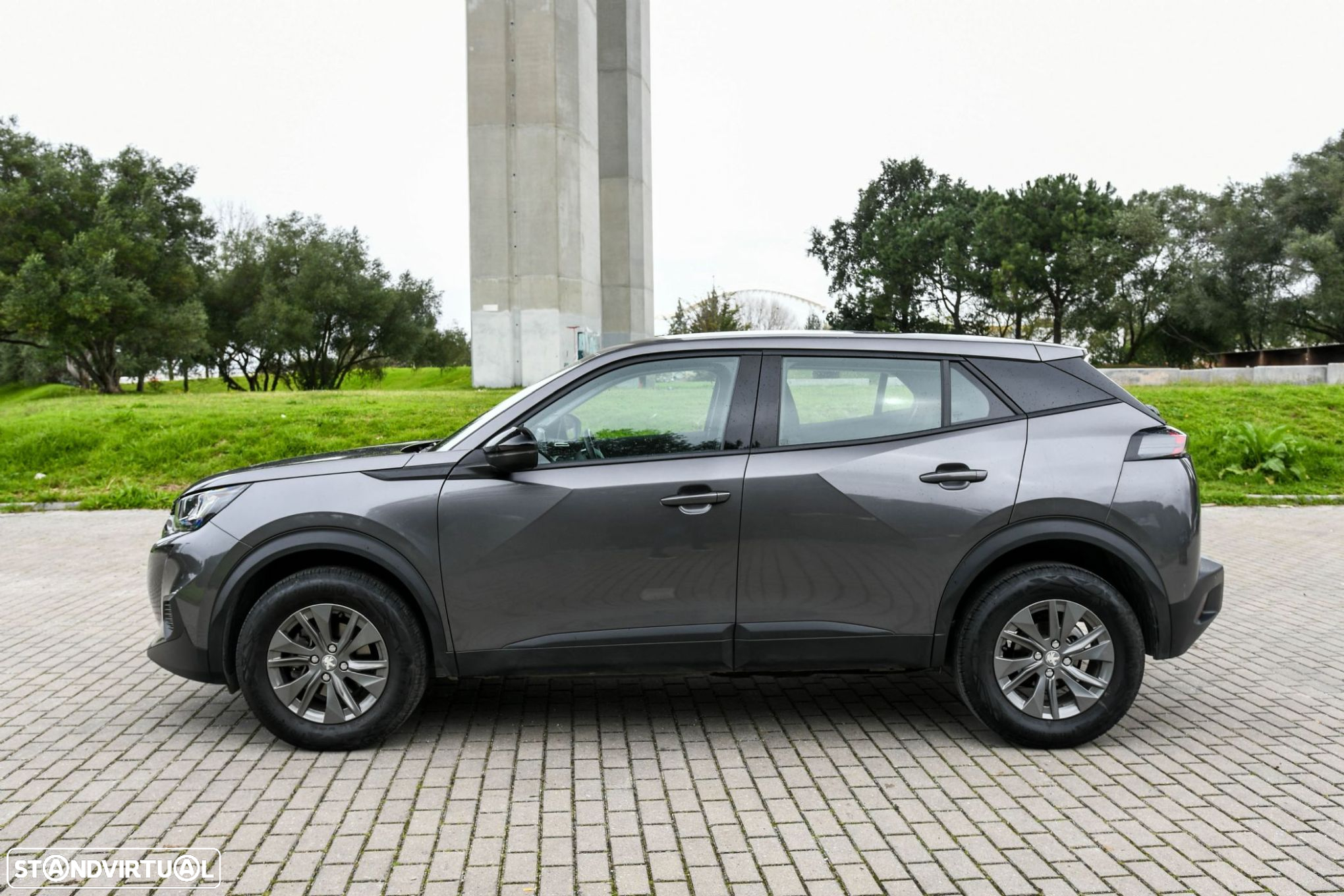 Peugeot 2008 1.2 PureTech Active Pack - 8