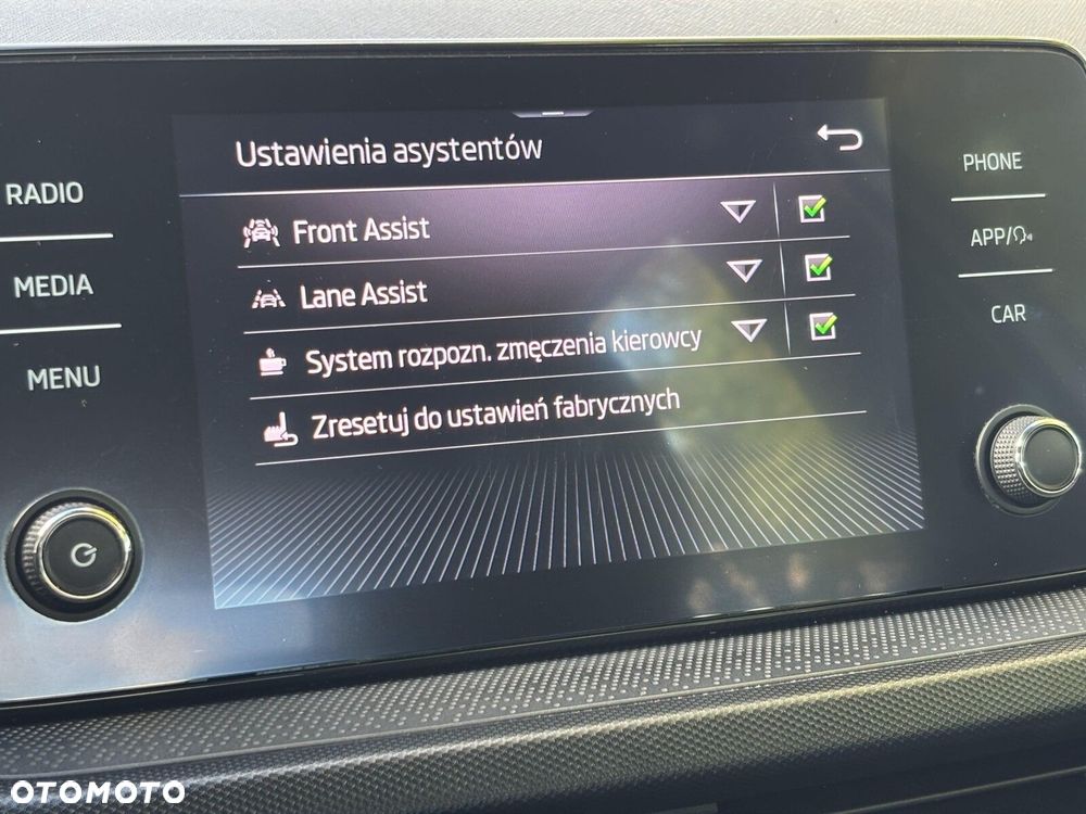 Skoda Fabia 1.0 TSI Ambition - 19