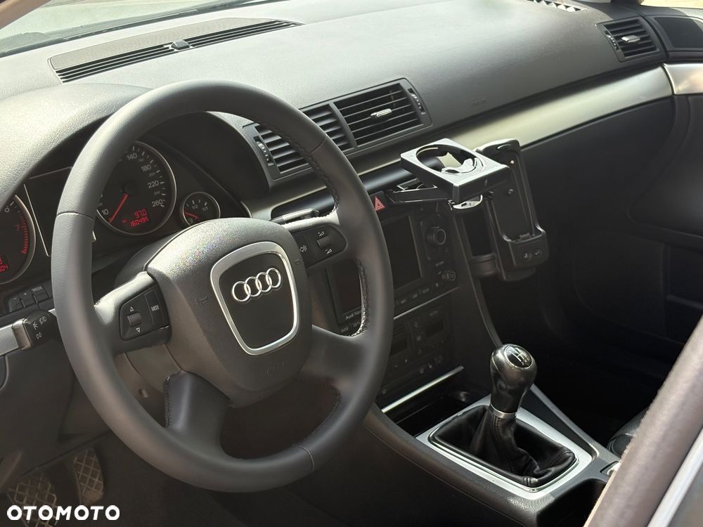 Audi A4 Avant 1.8 T - 14