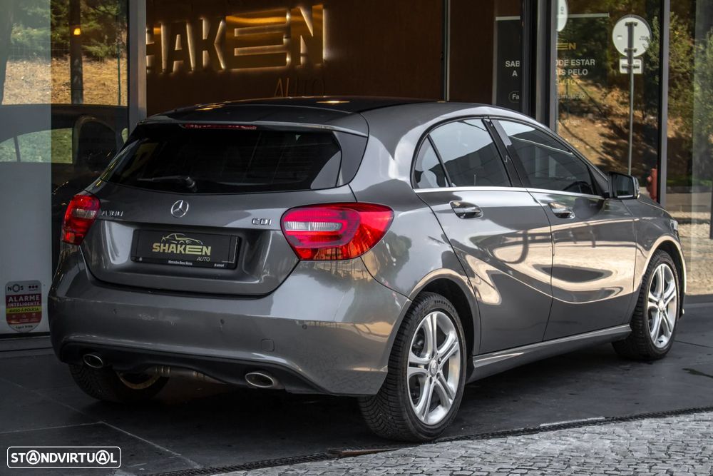 Mercedes-Benz A 180 d 7G-DCT Style — fotografia 4