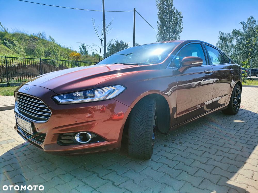 Ford Fusion - 2