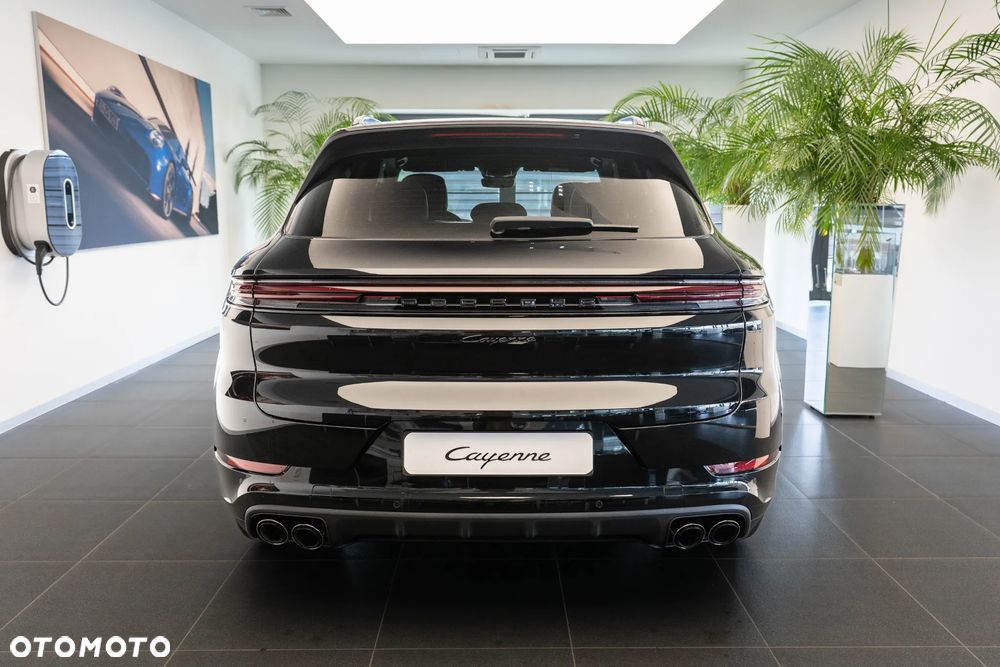 Porsche Cayenne E-Hybrid PHEV Black Edition - 5