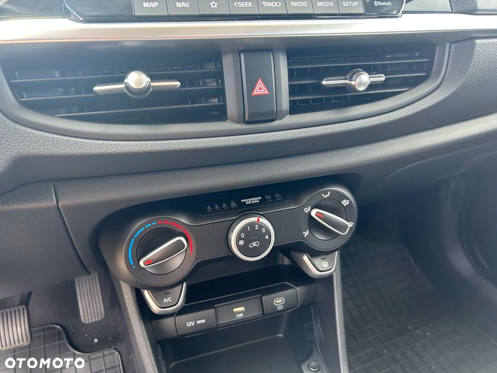 Kia Picanto 1.0 DPI L - 12