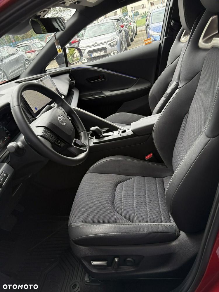 Toyota C-HR - 16