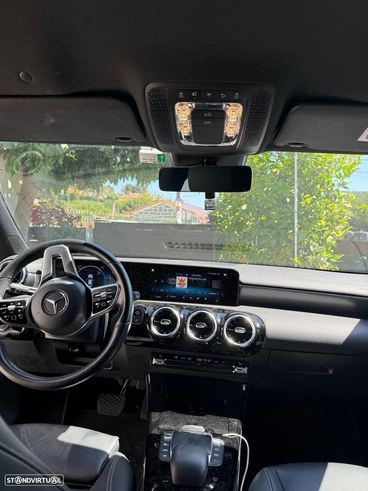 Mercedes-Benz CLA 200 d - 4