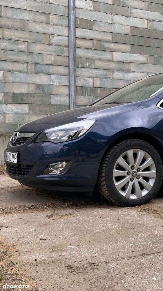 Opel Astra 1.6 Turbo Edition - 13