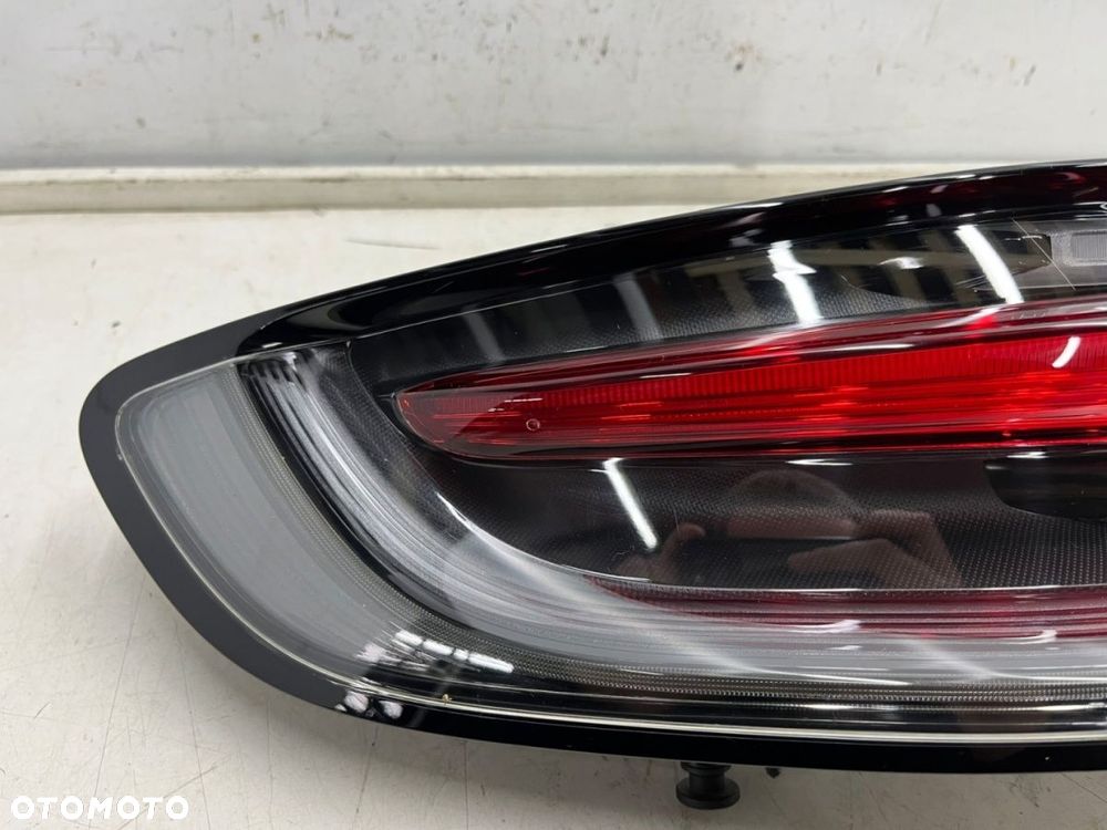 Lampa Porsche Macan I 95b LIFT 18r.- LEWA tylna w błotnik ORYGINALNA lewy tył Europa 95b945091l - 4