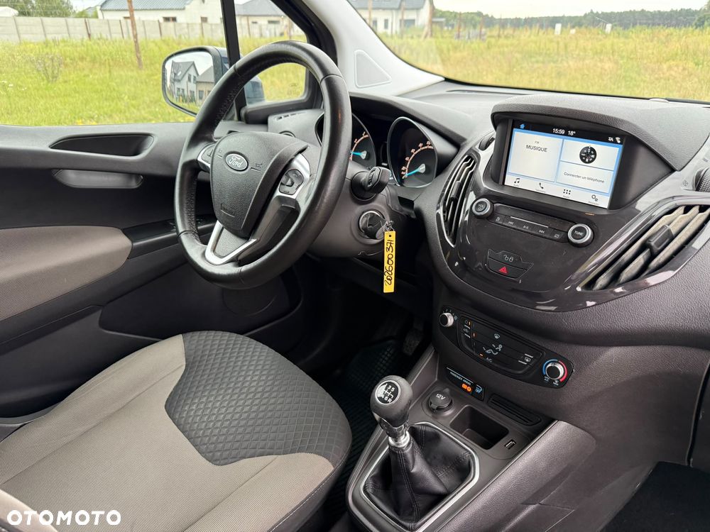 Ford Tourneo Courier 1.0 EcoBoost S&S Ambiente - 24