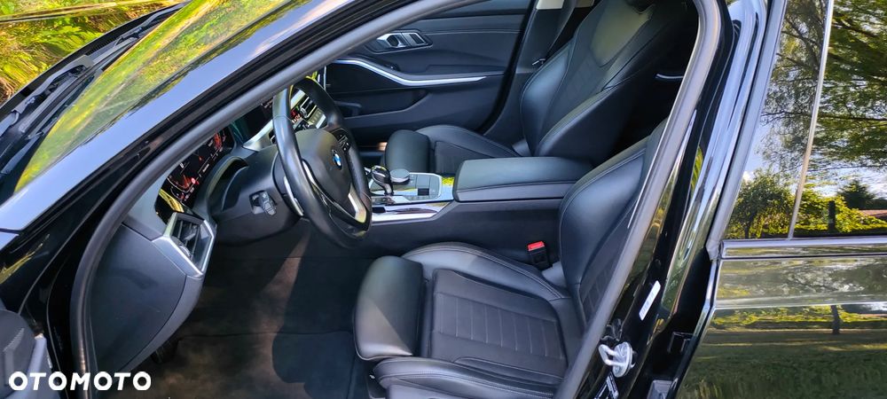 BMW Seria 3 320d Sport Line Shadow sport - 6