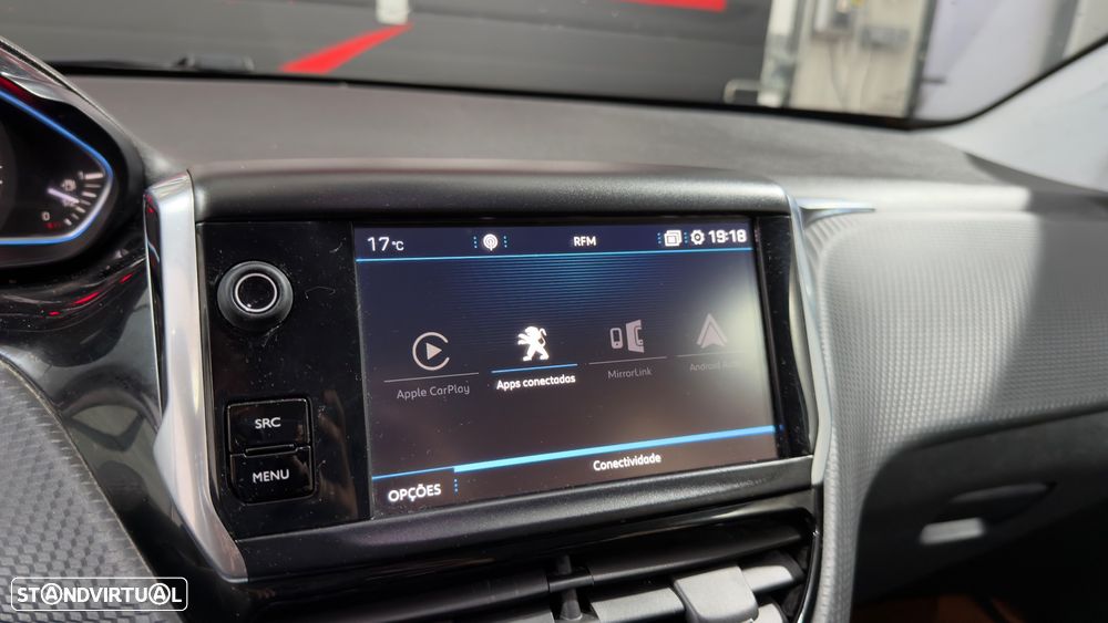 Peugeot 2008 1.6 BlueHDi Allure - 22